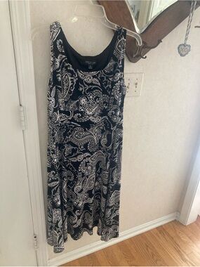 Perceptions Black & White Paisley Maxi Tank Dress